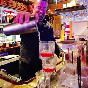 Meet your Posher, Christian